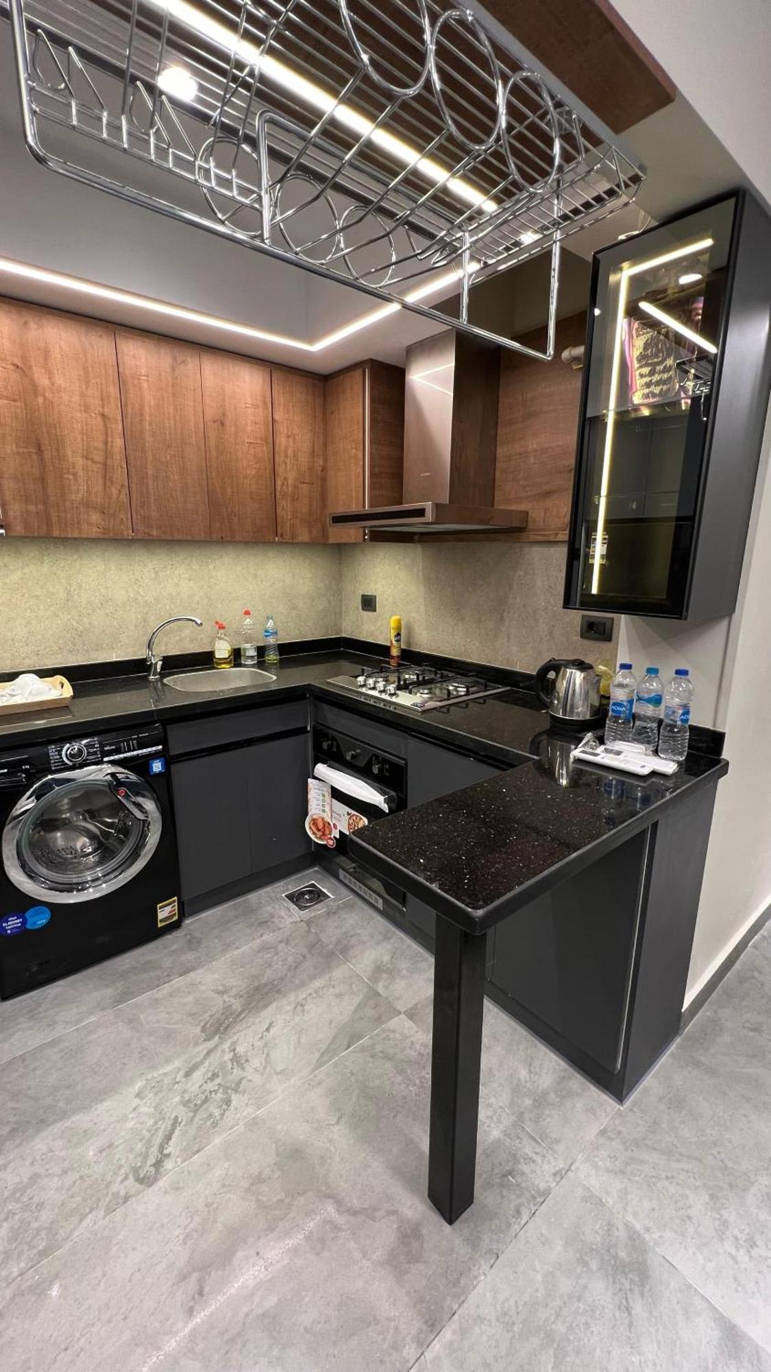 Luxury Apartment El Mohandessen Каир Экстерьер фото