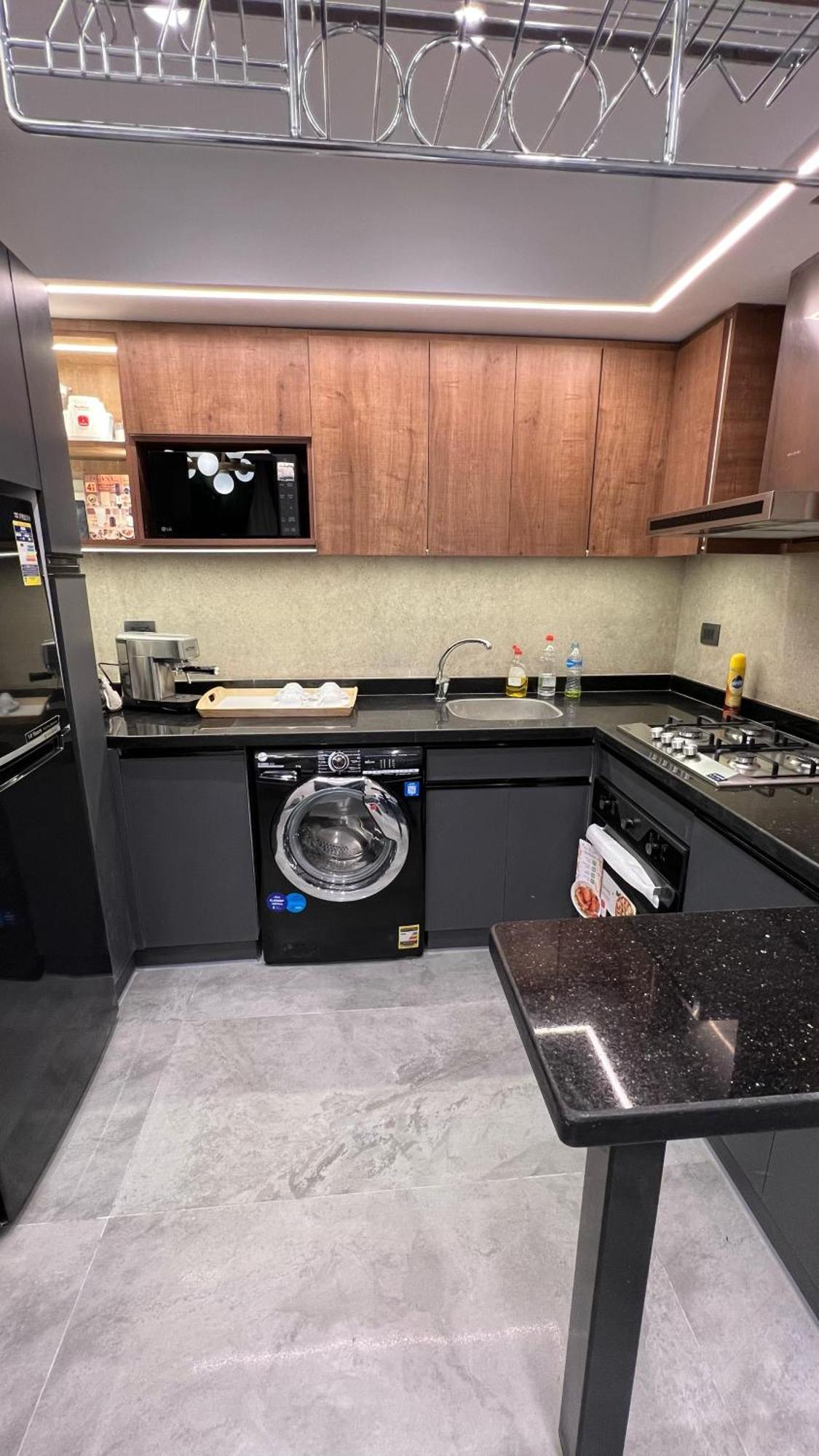 Luxury Apartment El Mohandessen Каир Экстерьер фото